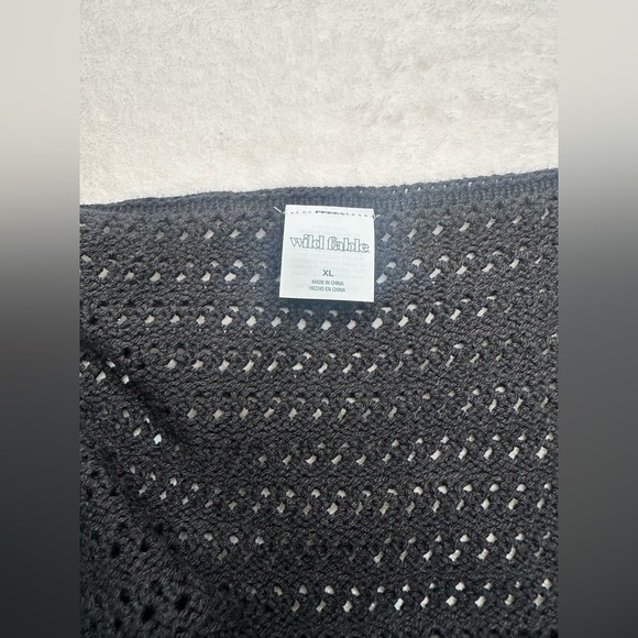 Wild Fable Women’s Size XL Cropped Tank Top Crochet Knit - Picture 7 of 8